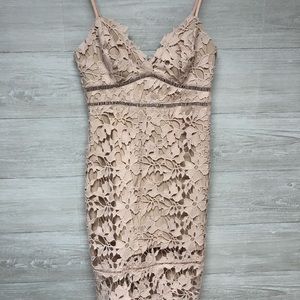 | Ark & Co. | nude tan lace midi dress. Size S